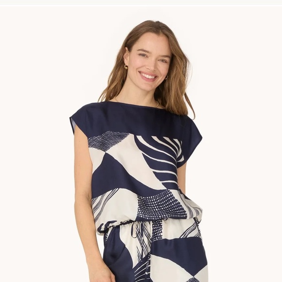 NWT Unsubscribed Scarf Royal Navy Bubble Top - Picture 4 of 12